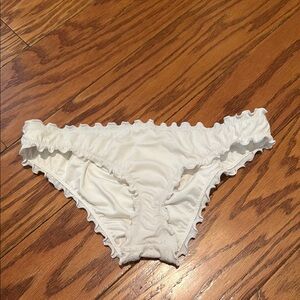Shade & Shore Cream Ruffled Bikini Bottoms